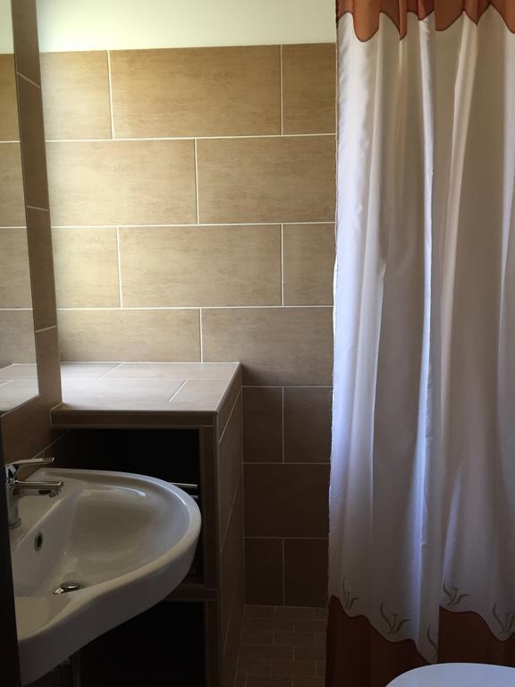 Magyar Golf Club Hotel Kisoroszi Kültér fotó